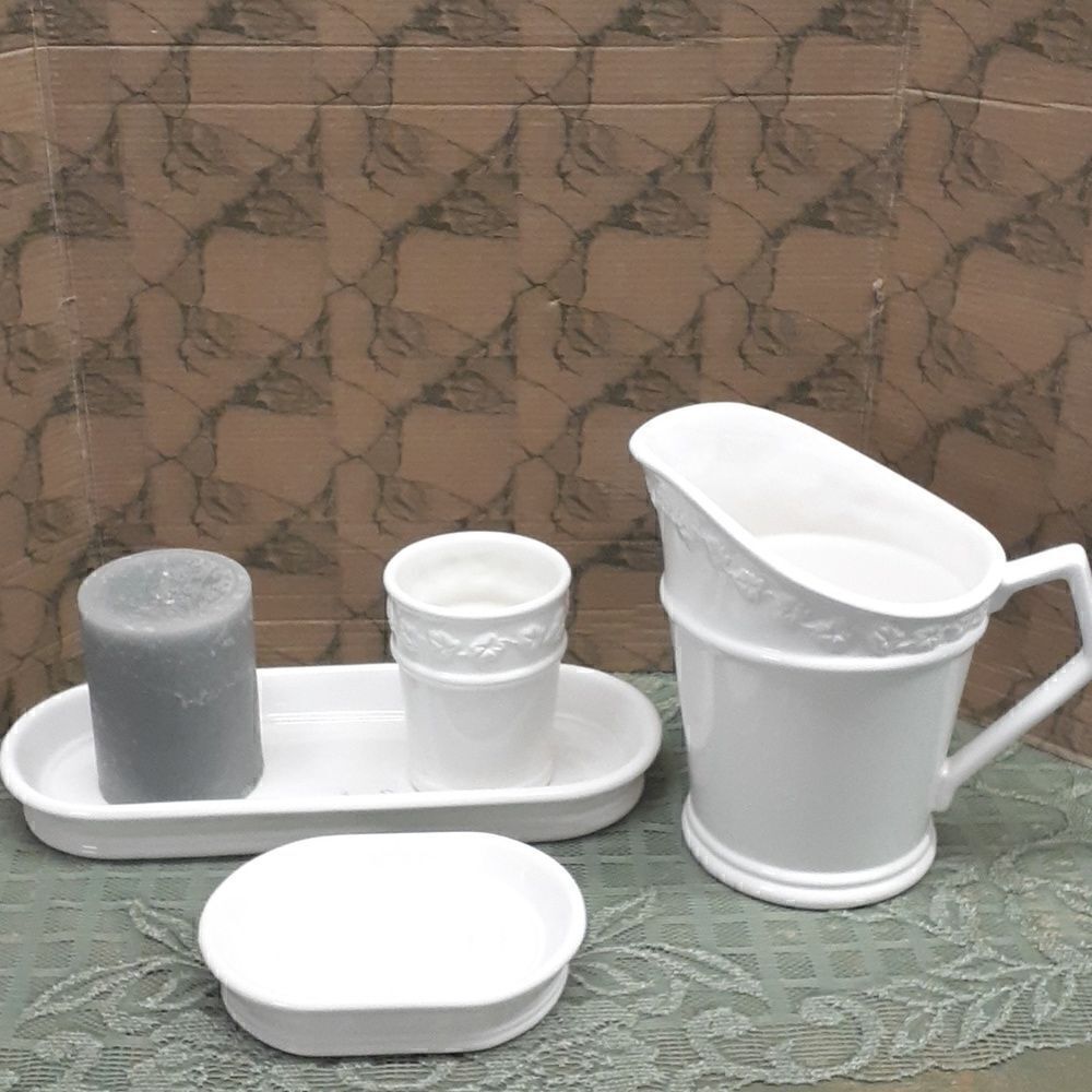 4 pc set‎ of bath & bedroom white Martha Stewart ivy design items.